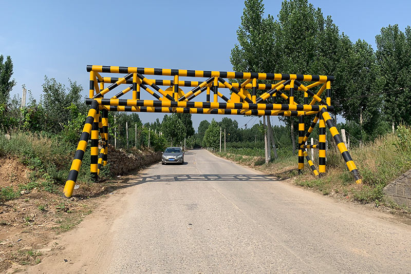 农村道路限高架